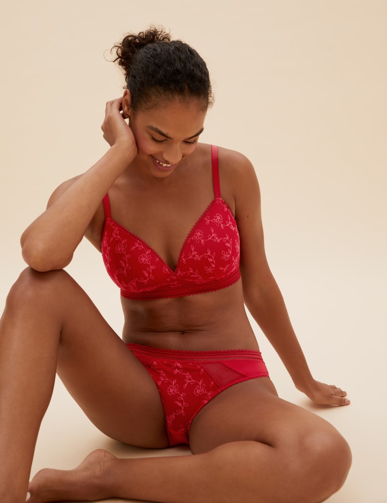 Archive Embroidery Non Wired Plunge Bralette Set A-E 1 of 1