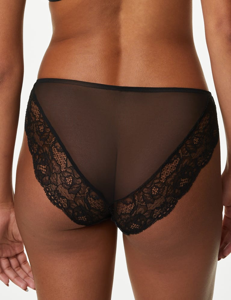 Silk & Lace Minimiser Bra Set C-G 6 of 6