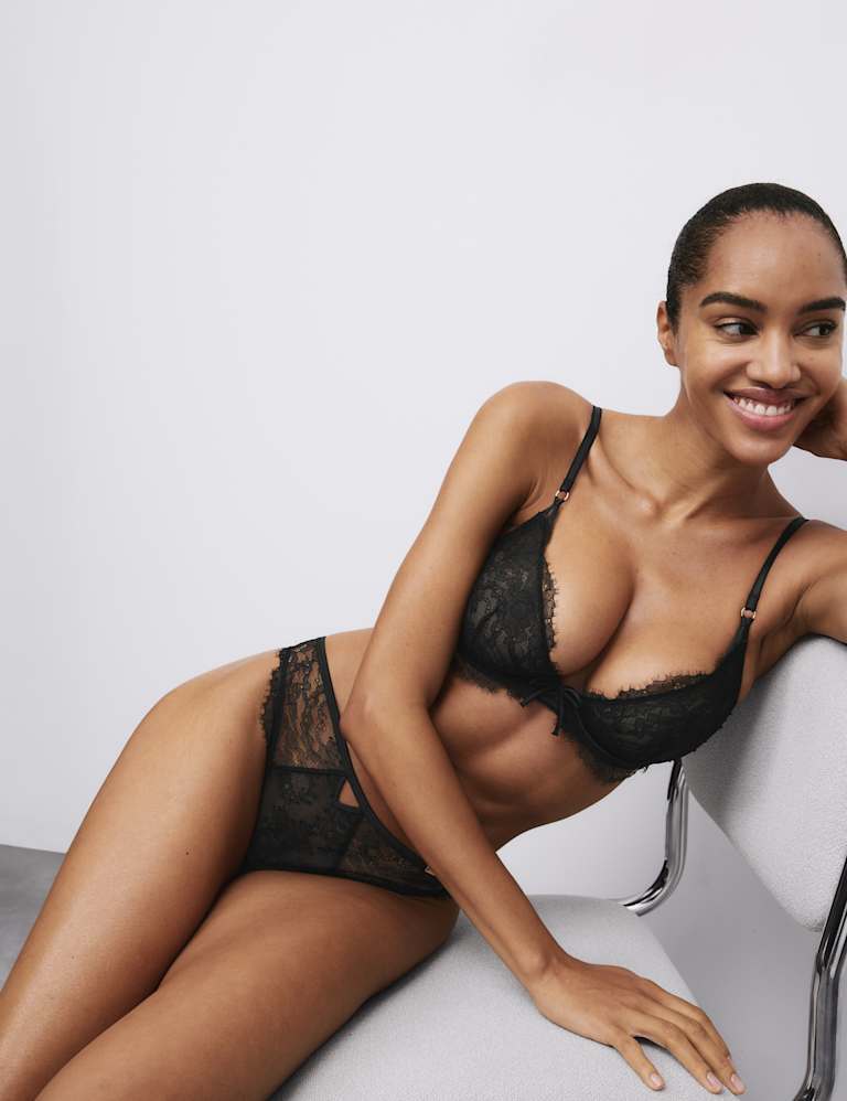 Forget Me Not Lace Wired Plunge Bra Set A-E 1 of 6