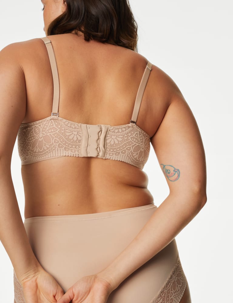 Body Soft™ Wired Strapless Bra Set A-E 5 of 8