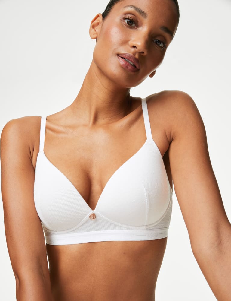 Ribbed Lounge Non-Wired Plunge Bra Set A-E 3 of 6