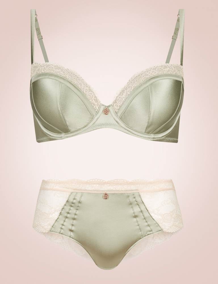 Silk & Lace Set with Padded Balcony A-E 2 of 6