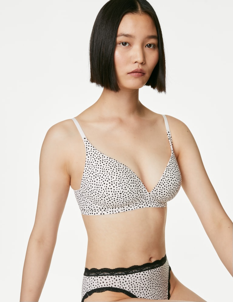 3pk Cotton Rich Non Wired T-Shirt Bras Set A-E 1 of 1