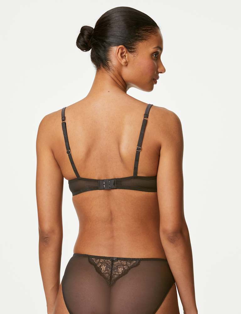 Cosmos Embroidery Wired Plunge Bra Set 4 of 7