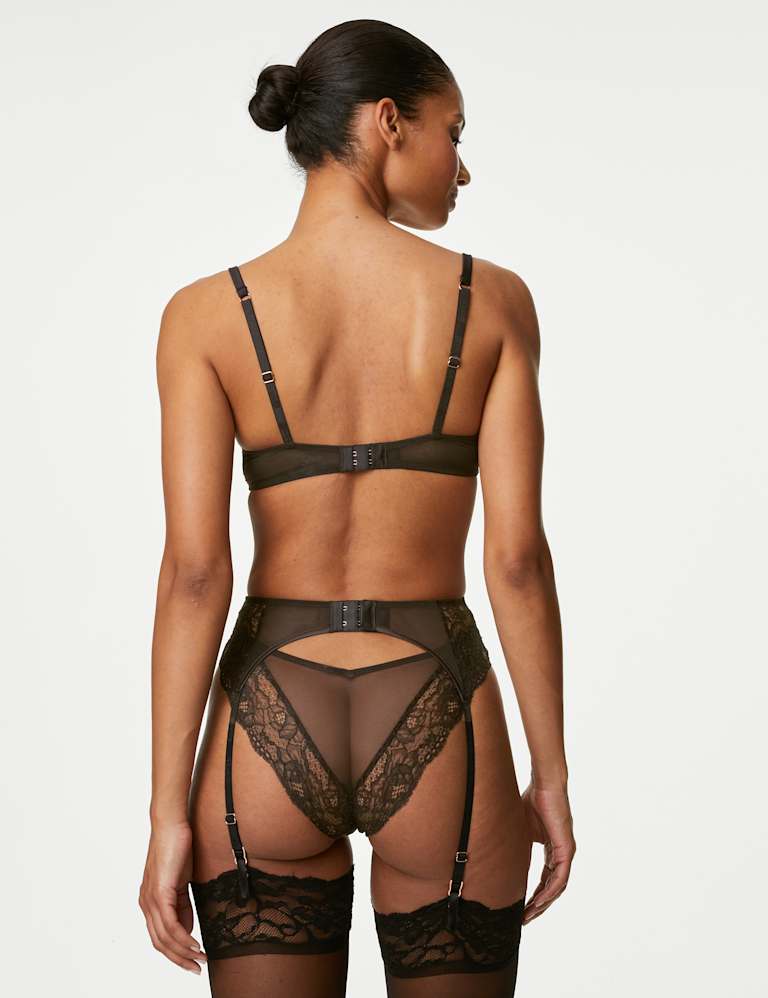 Cosmos Embroidery Wired Plunge Bra Set 6 of 7