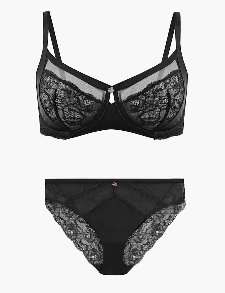 Silk & Lace Set with Minimiser Bra 2 of 6