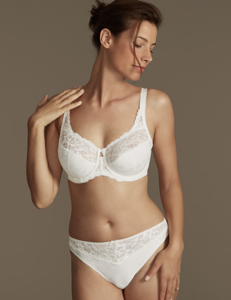 Jacquard & Lace Set with Underwired Full Cup DD-H 1 of 1