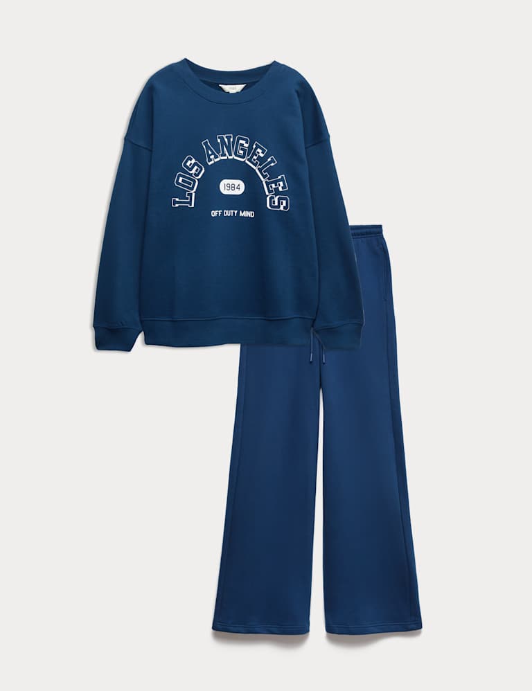 Sweatshirt & Jogger Set 2 of 6