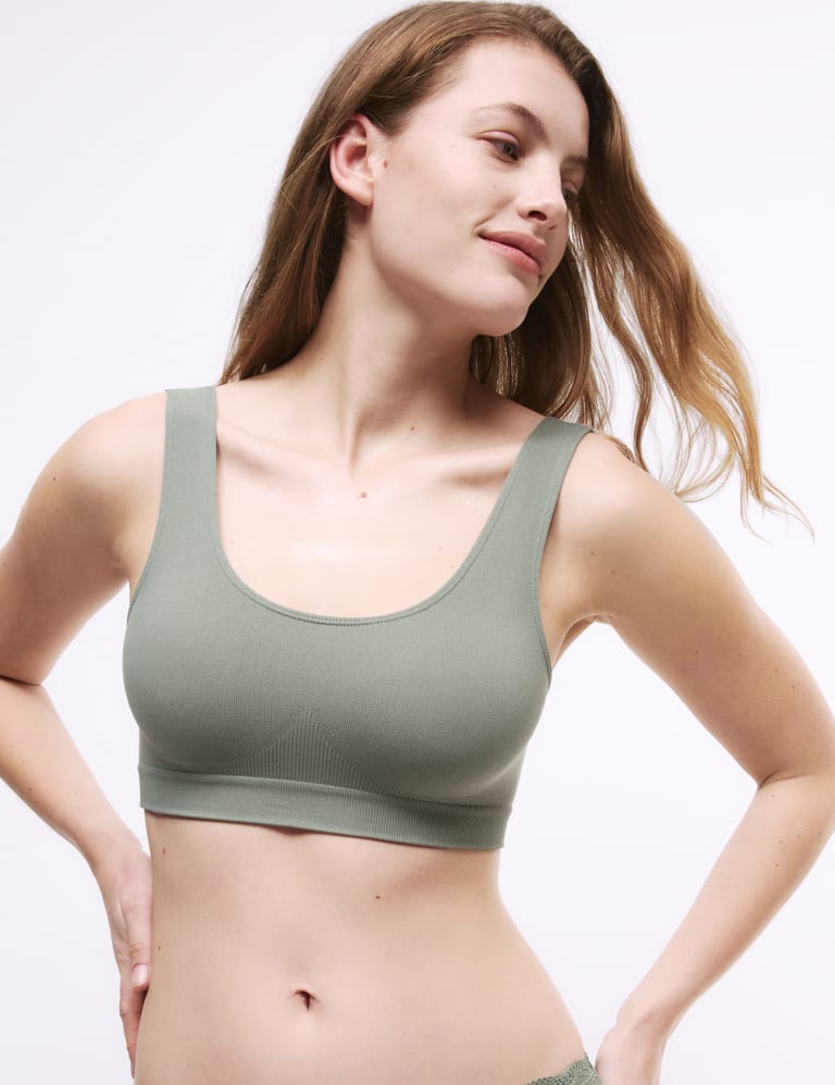 3pk Seamless Non Wired Crop Top Set 3 of 6