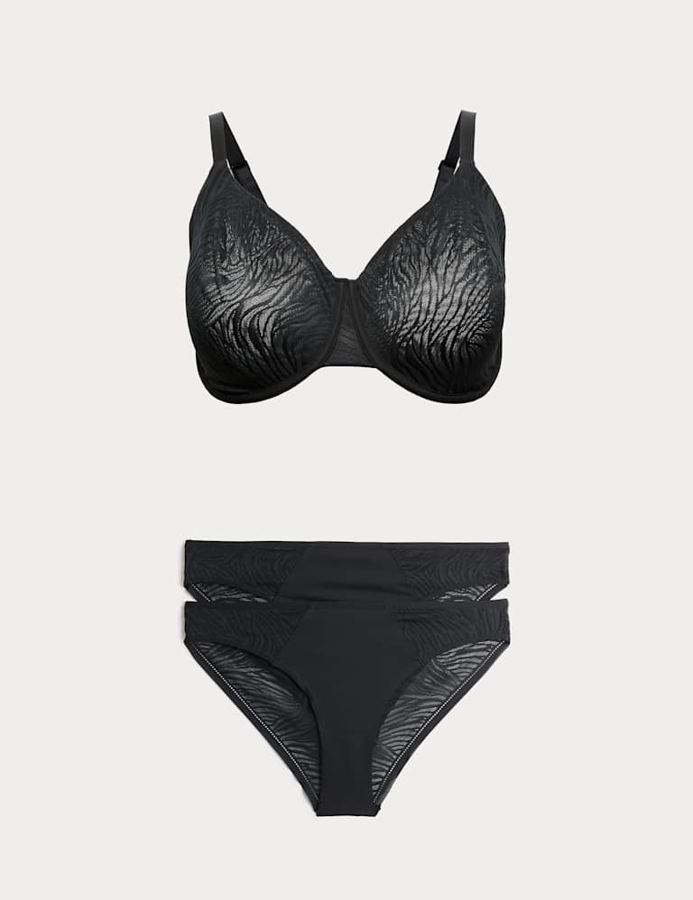Body Lace Wired Minimiser Bra Set C-H 2 of 6