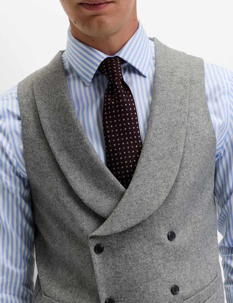 3 Piece Tailored Fit Wool Rich Tweed Suit 3 of 6