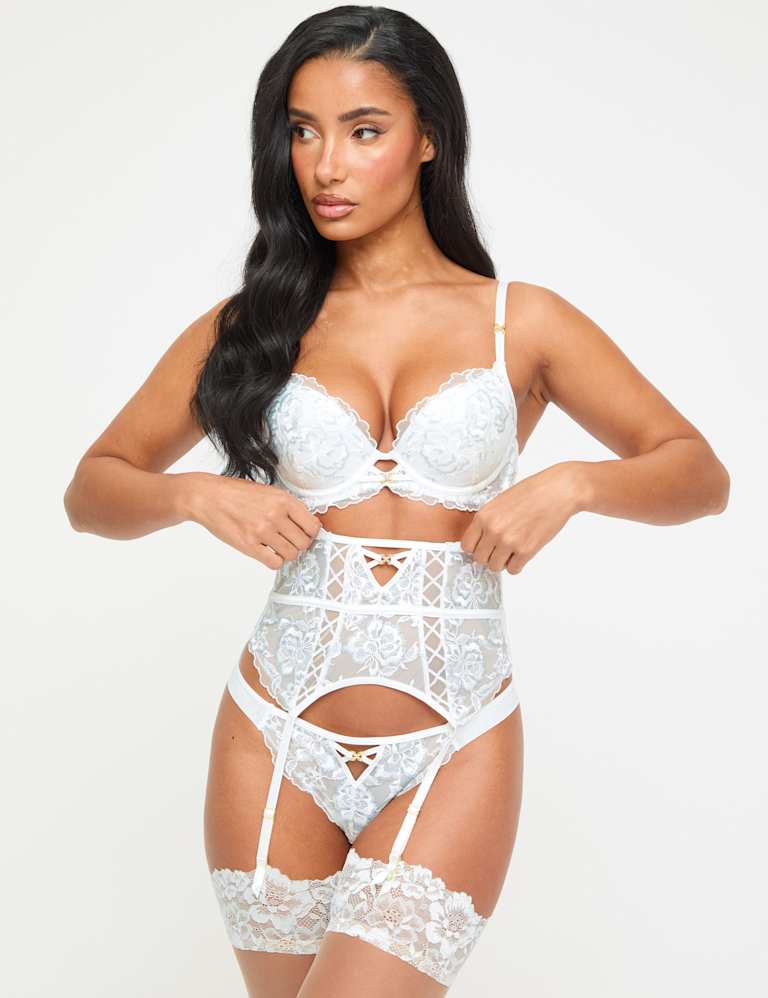 Floral Lace Wired Full Cup Bra Set (A-G) 7 of 9