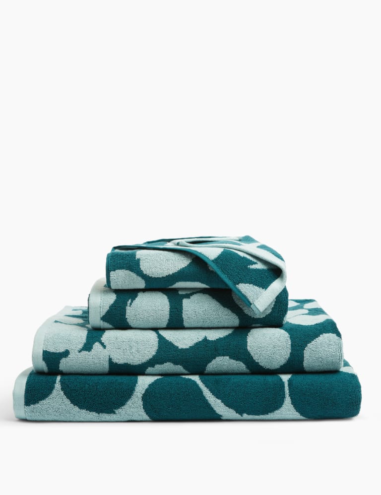 Pure Cotton Painted Spotty Towel M S