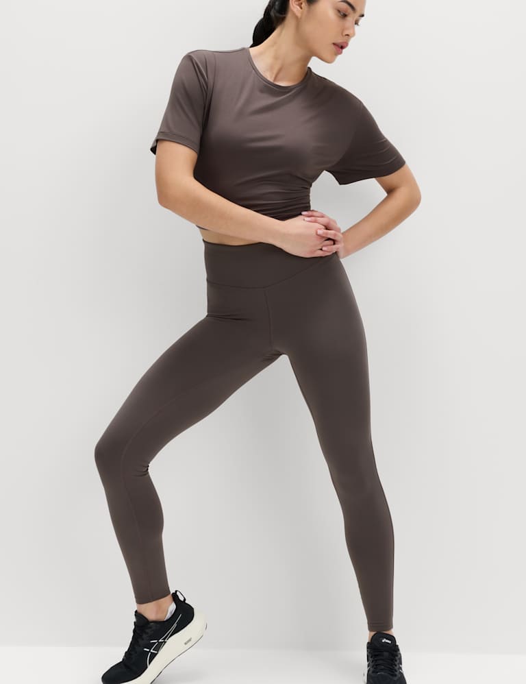 Essential T-Shirt & Leggings Set 5 of 6
