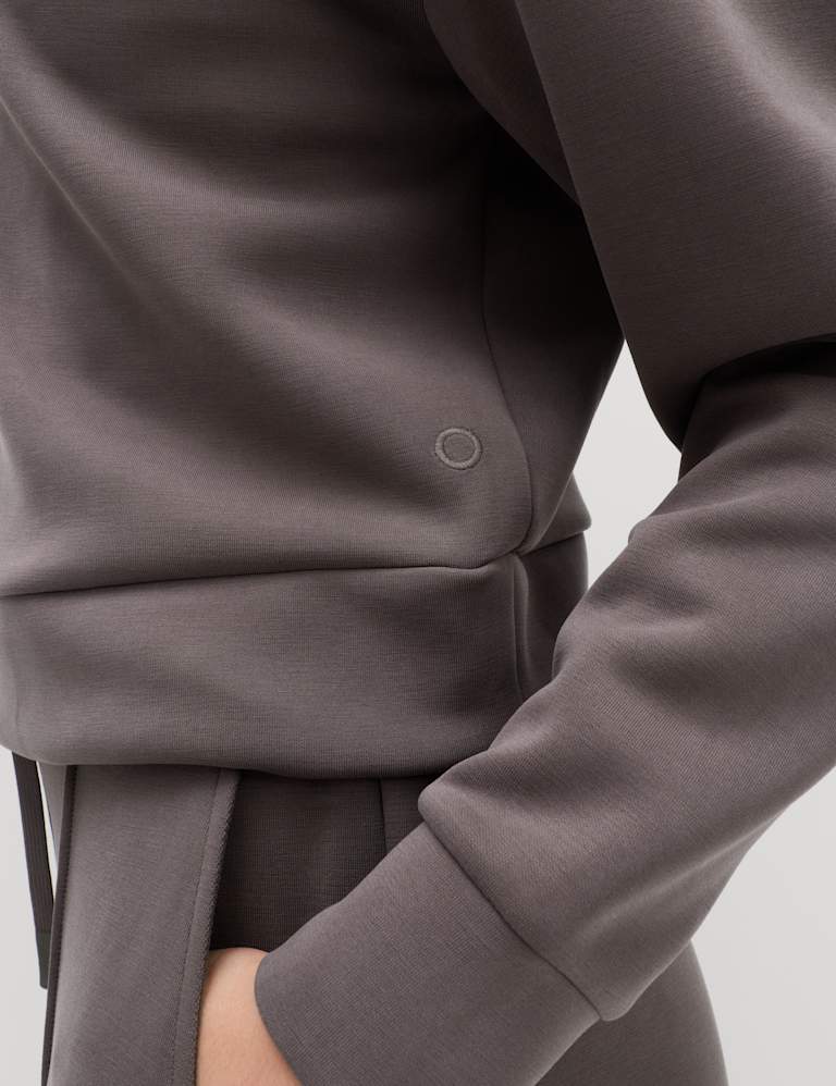 Sweatshirt & Jogger Set 5 of 6