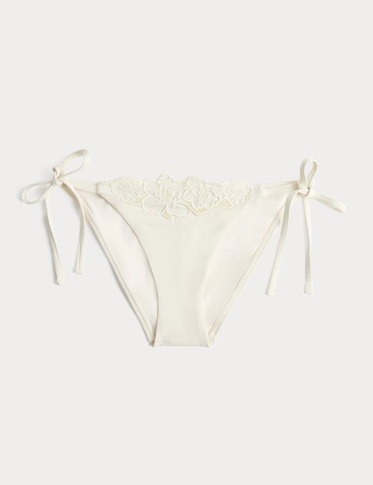 Floral Triangle Bikini Set 2 of 6