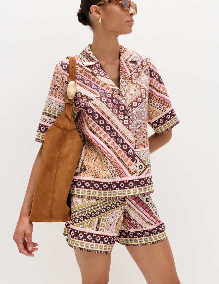 Printed Shirt & Shorts Set 5 of 5
