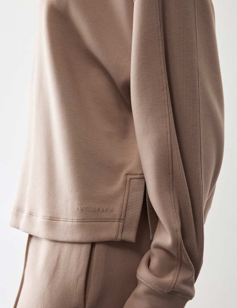 Scuba Lounge Sweatshirt & Pant Set 3 of 6