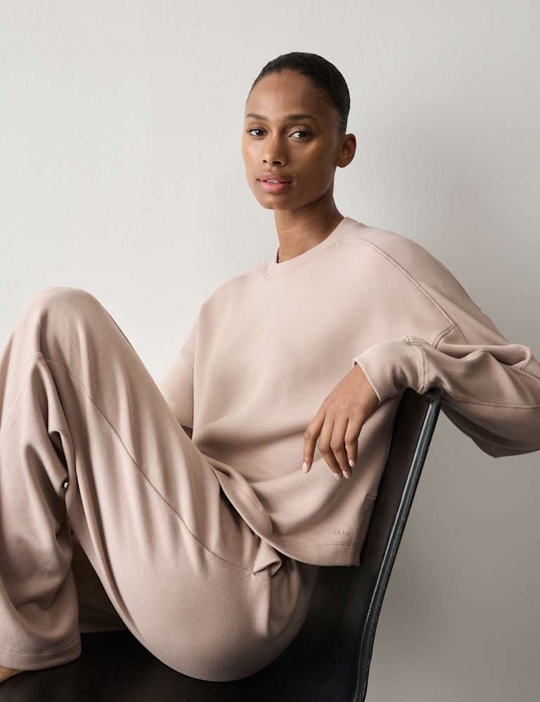 Scuba Lounge Sweatshirt & Bottom Set 6 of 6