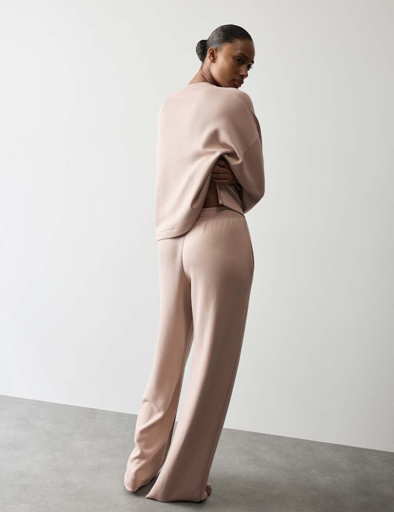 Scuba Lounge Sweatshirt & Bottom Set 5 of 6