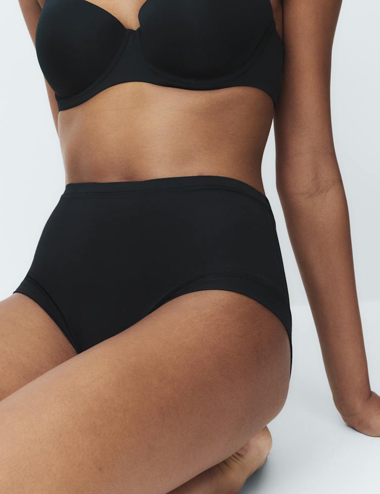 Flexifit™ Wired Full-Cup T-Shirt Bra Set A-E 3 of 6