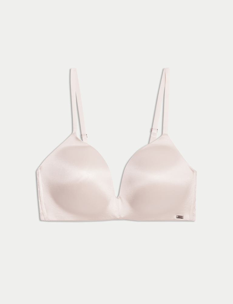 Smoothing Non Wired Plunge Bra Set 1 of 6