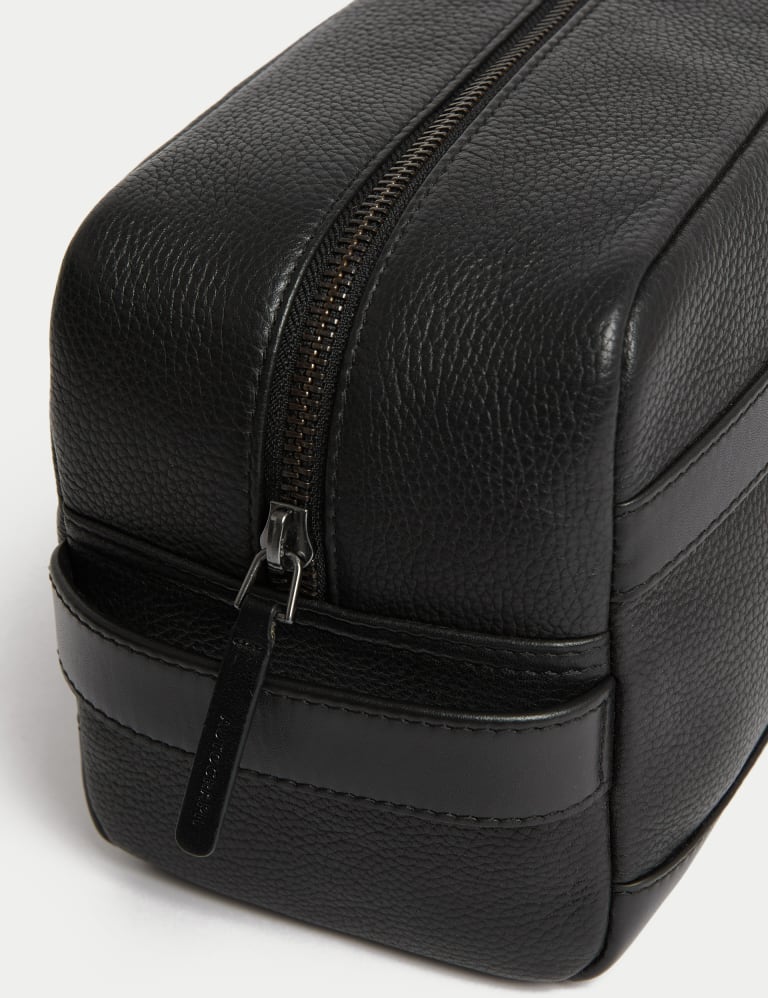 Leather Pebble Grain Washbag | Autograph | M&S