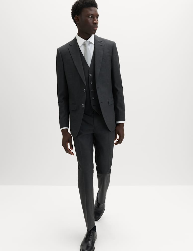 3 Piece Slim Fit Machine Washable Suit 7 of 9