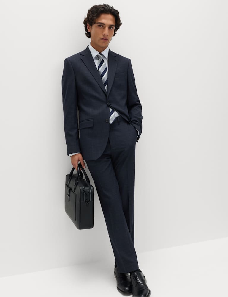 2 Piece Regular Fit Textured Stretch Suit 4 of 6