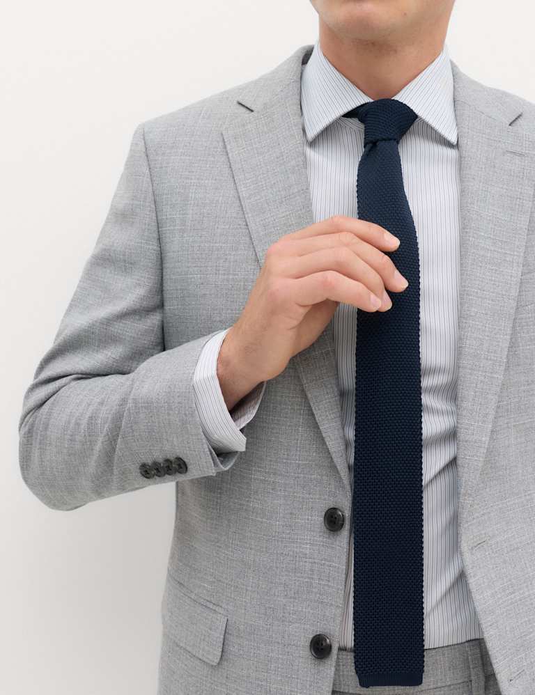 2 Piece Regular Fit Textured Suit 4 of 6