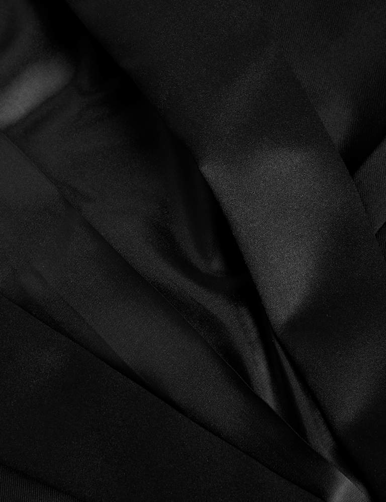 2 Piece Skinny Fit Stretch Tuxedo Suit 4 of 6