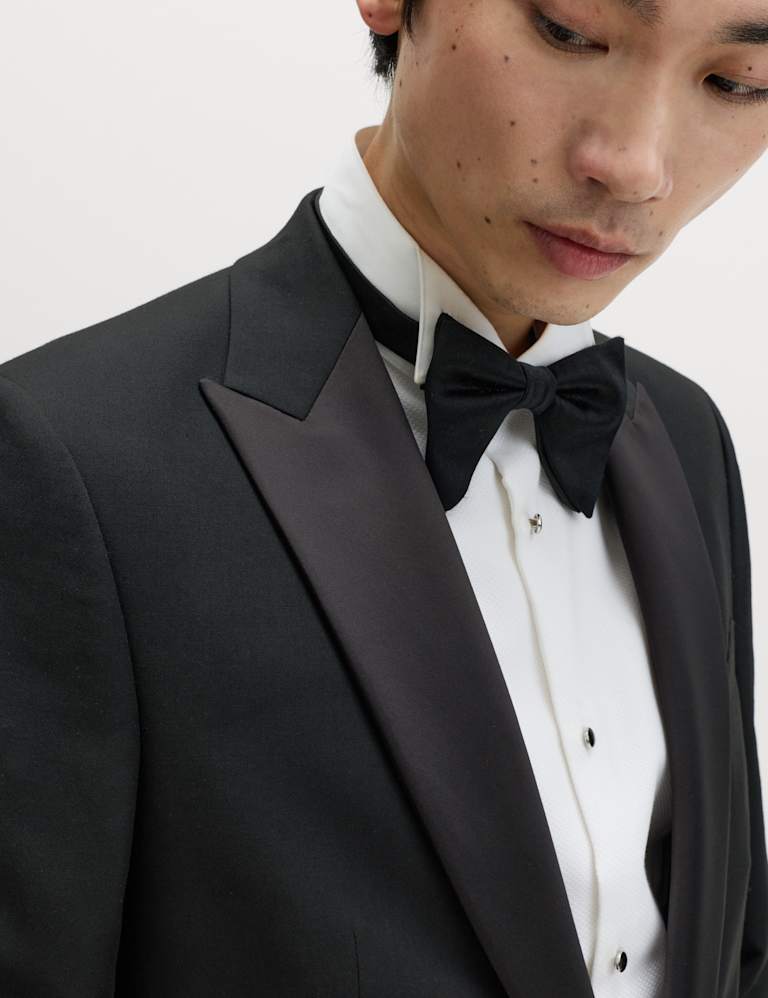 2 Piece Regular Fit Stretch Tuxedo Suit 5 of 6