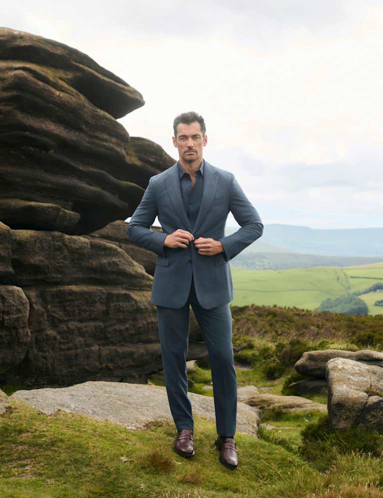 2 Piece Tailored Fit Pure Wool Mouliné Suit 1 of 6