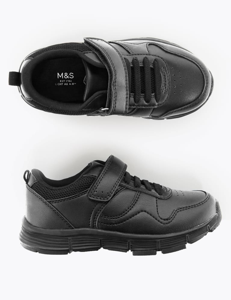 Kids Riptape Trainers 5 Small 12 Small Light As Air M S IE