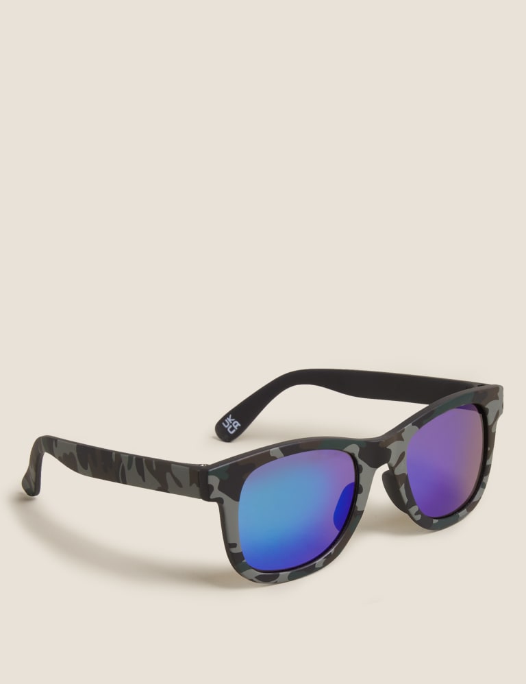 Kids Camo Wayfarer Sunglasses M S IE
