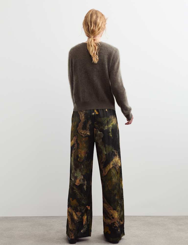 Jacquard Top & Trouser Set 5 of 6