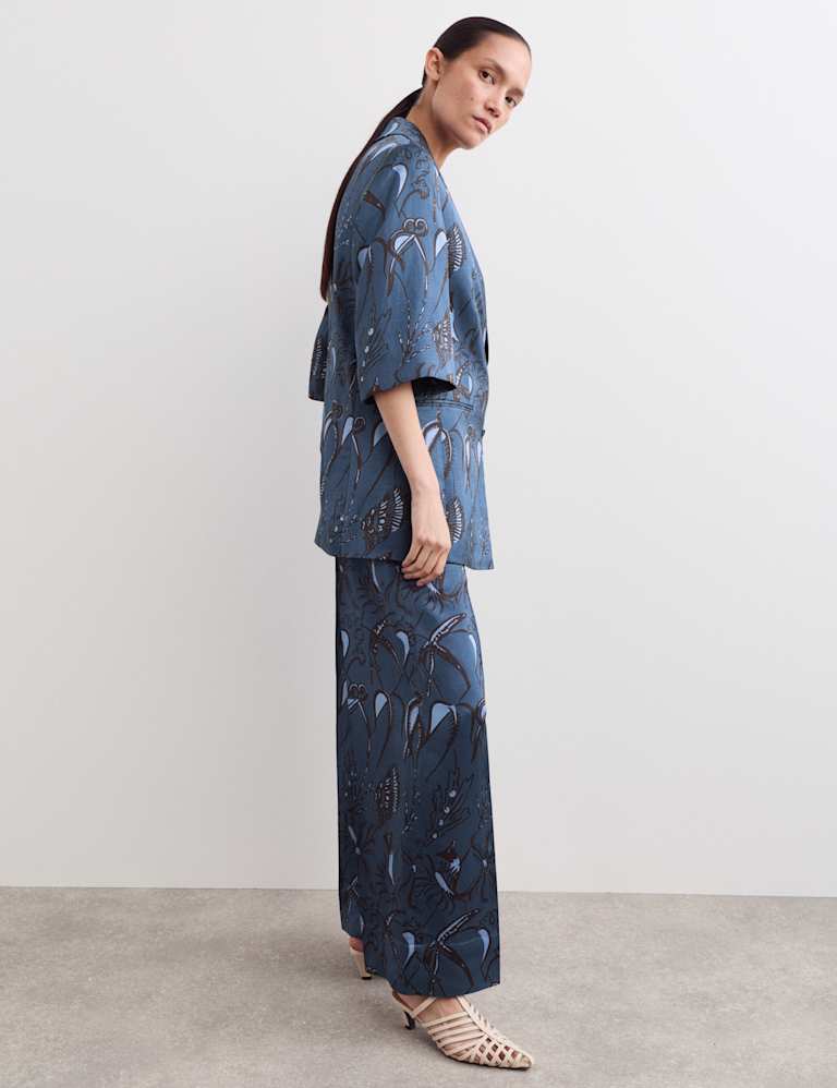 Printed Short Sleeve Longline Blazer & Trouser Set 4 of 6