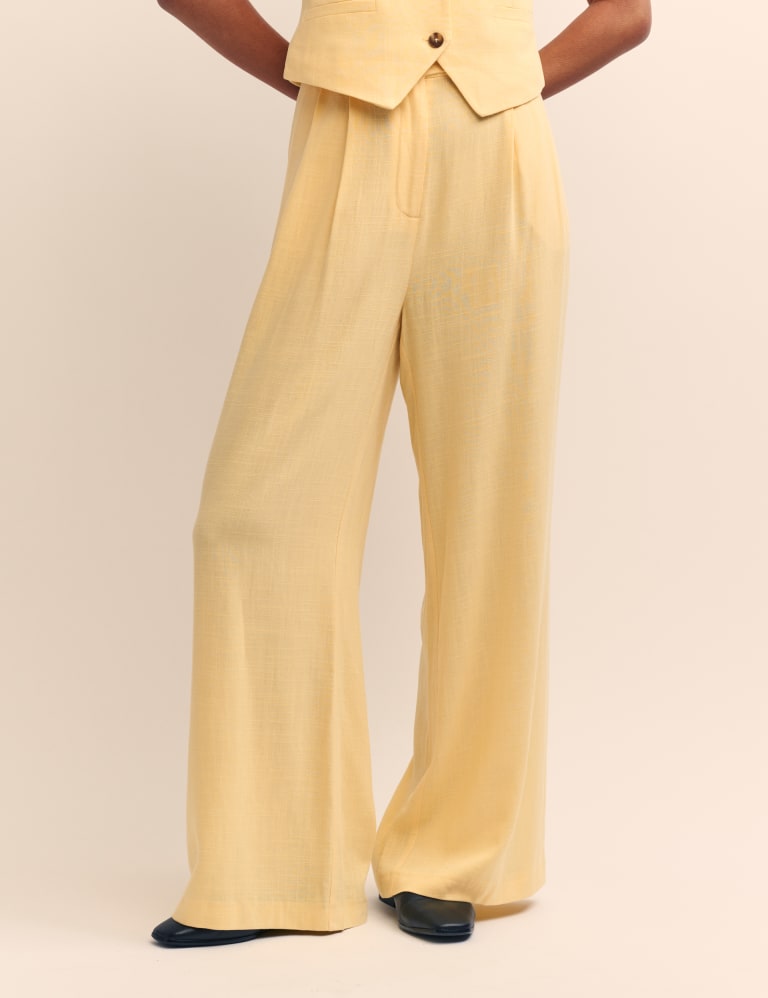 Relaxed Wide Leg Trousers With Linen 1 of 4