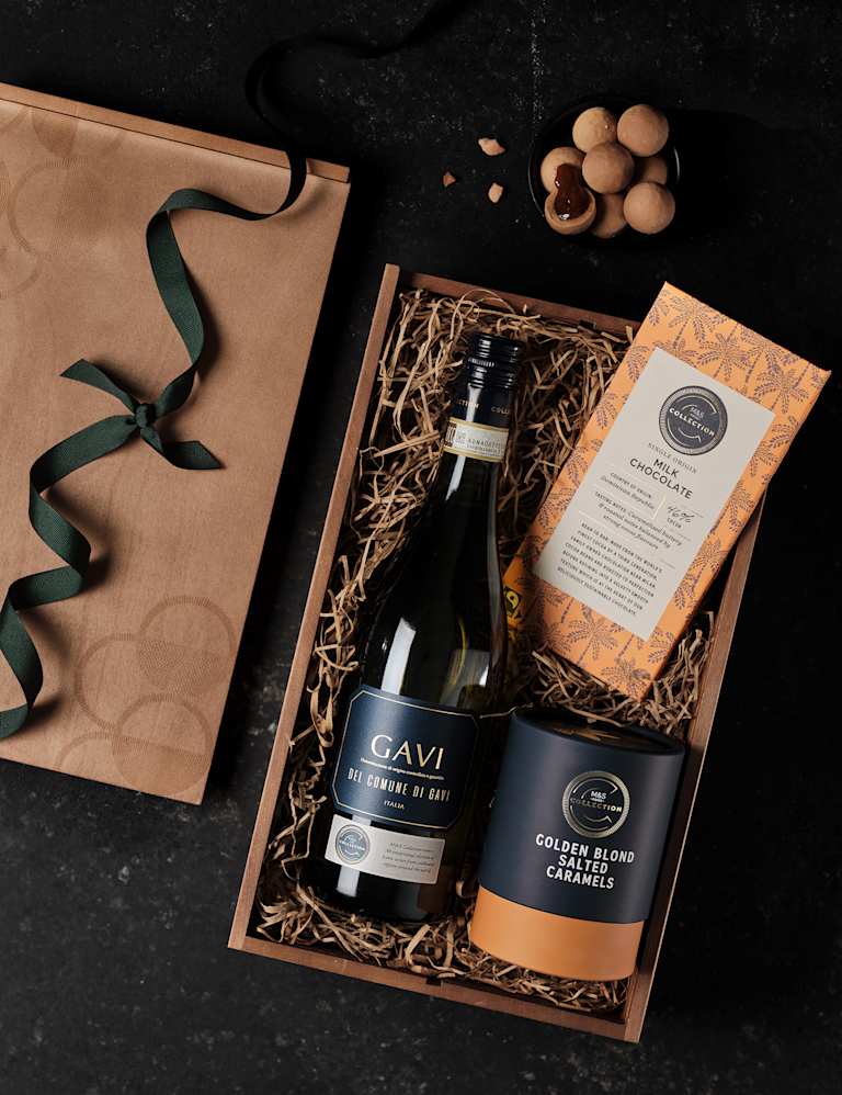 White Wine & Chocolate Gift Box Collection M&S