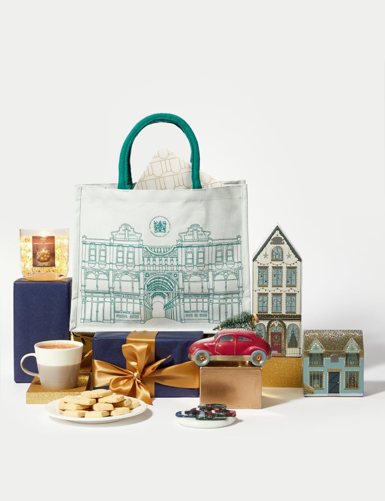 ②From England〜『 Village Christmas ☆』トリオ