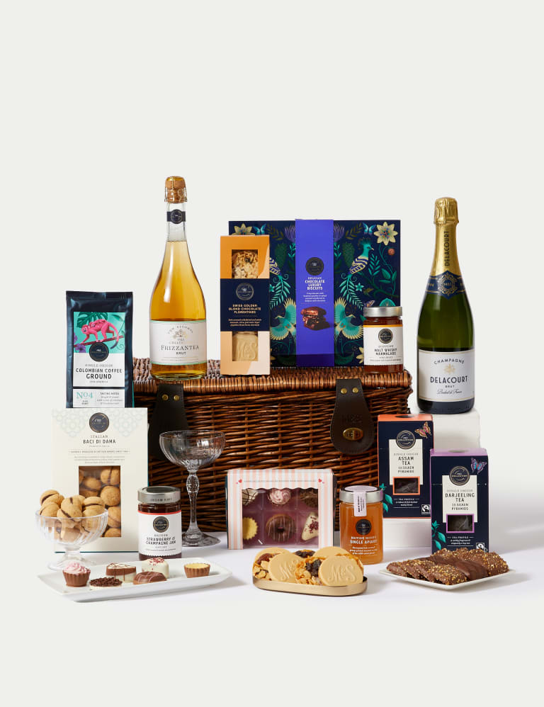 Afternoon tea hamper m&s discount